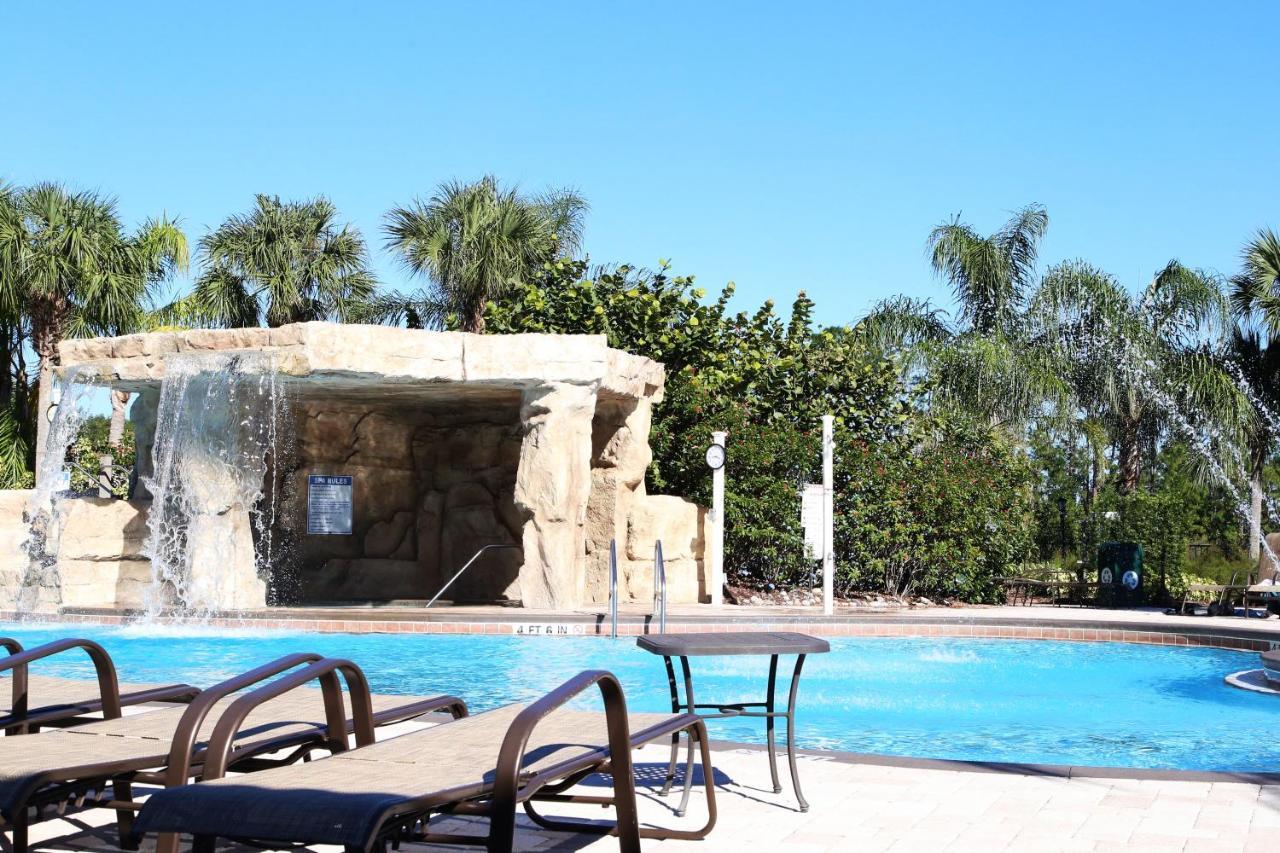 Stunning 4 Bd W/ Pool Close To Disney 8940 Kissimmee Exterior photo